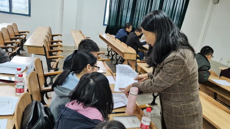 育婴师资格证培训：实操与理论，你了解多少？**