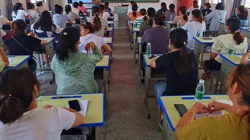 成人教育学历认证流程全解析：从报名到毕业
