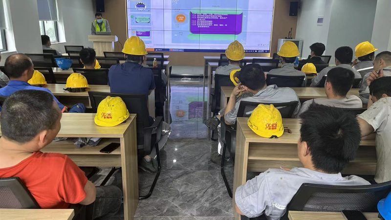 小标题：面试辅导的重要性